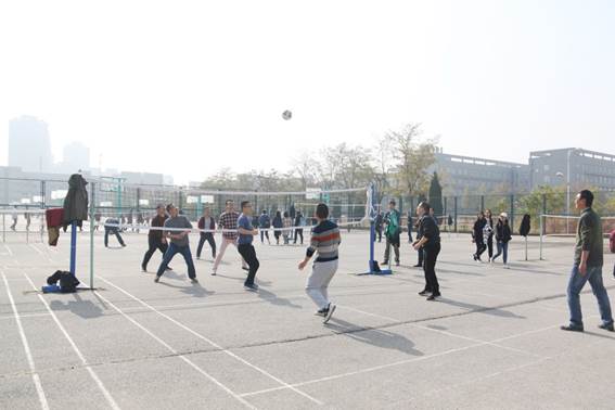 说明: E:\work\宣传部\宣传工作\Photos\2018\201811\20181109同人小说
召开教职工趣味运动竞赛\xcb\IMG_7044.JPG